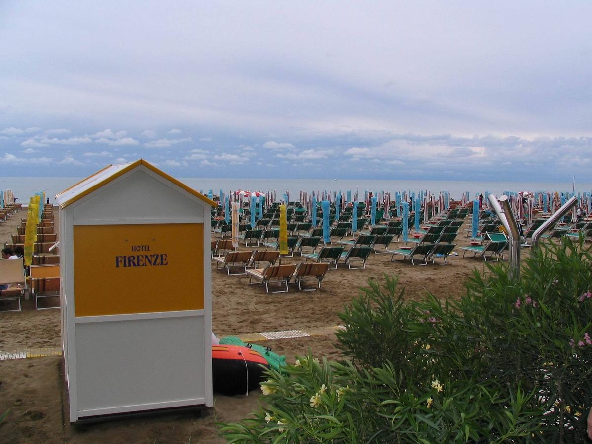 Hotel Firenze Caorle Exterior photo